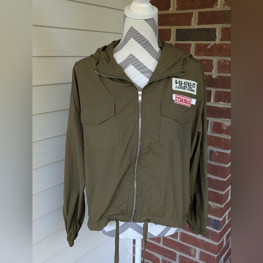 It Girl Olive Green Zip-Up Wind Breaker Bomber Jacket with Patches
